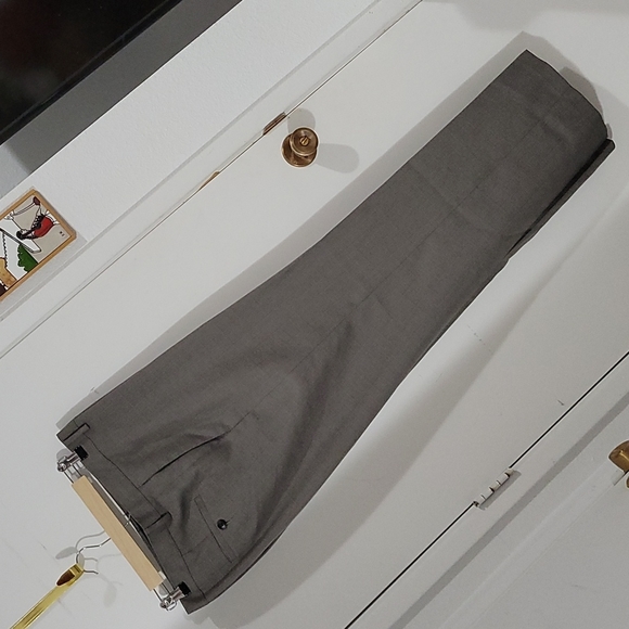 Haggar Men Slacks - Picture 1 of 4